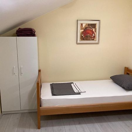 Hostel Jedvaj Krapina Esterno foto