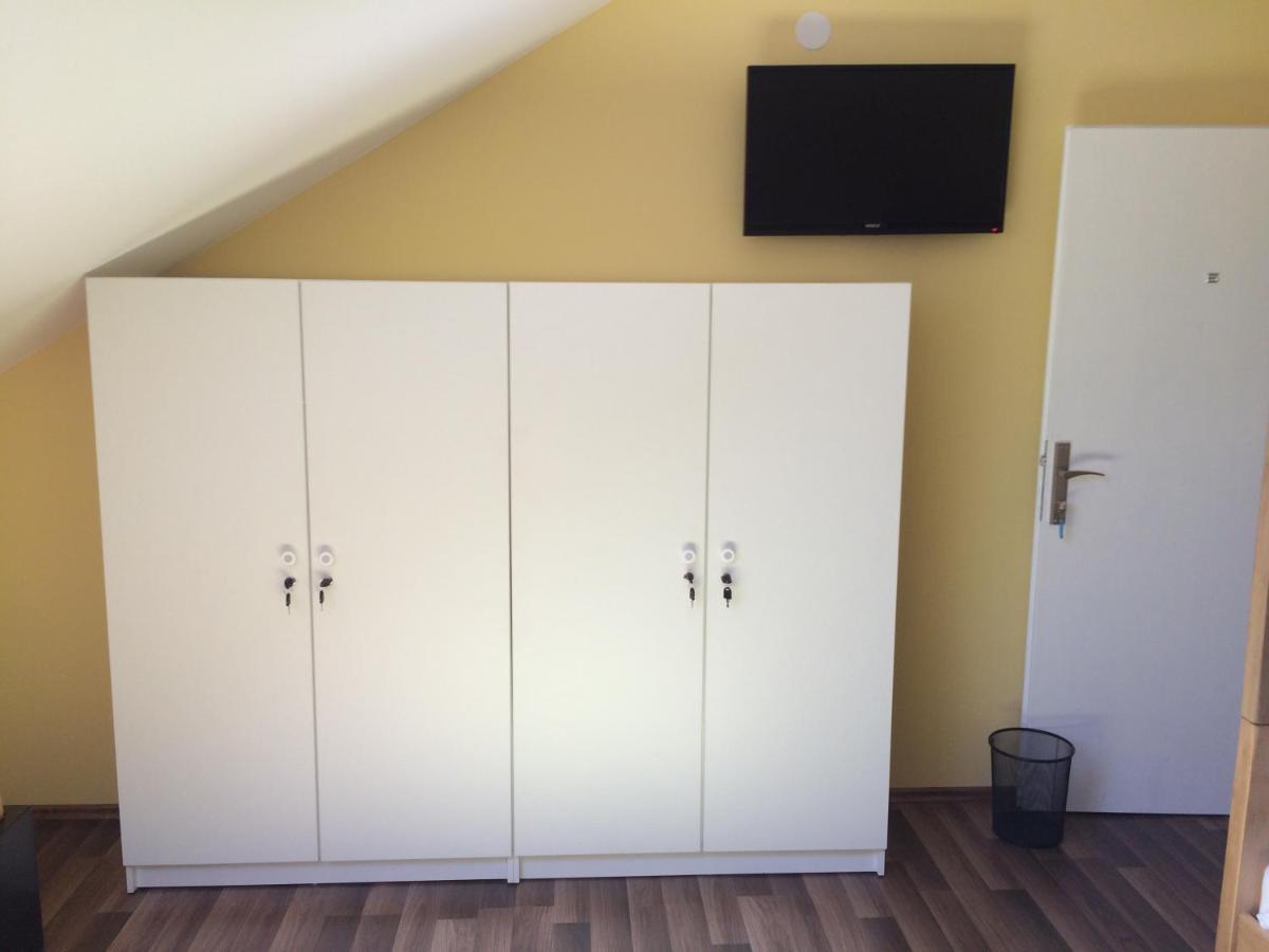 Hostel Jedvaj Krapina Esterno foto