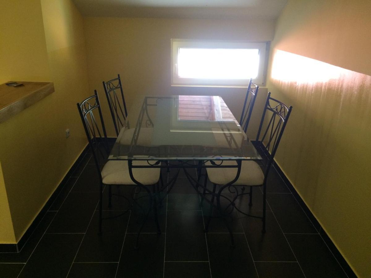 Hostel Jedvaj Krapina Esterno foto